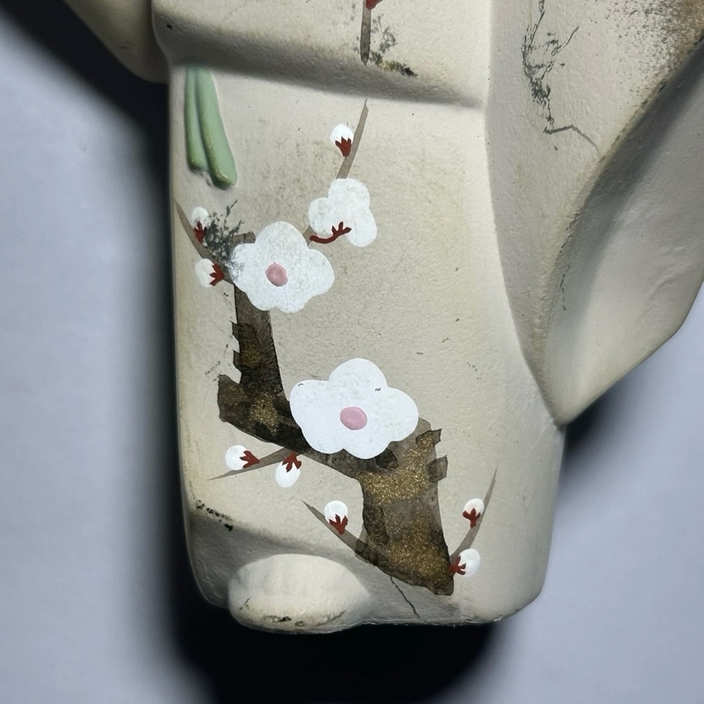 Japanese 6.5” Hakata Doll Geisha in Kimono w Gold Accents & Plum Blossom Painted - Picture 2 of 15